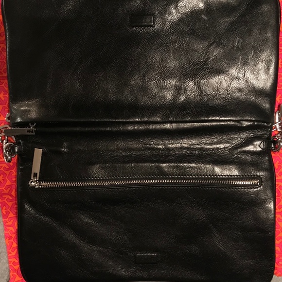 Tory Burch Bombe Reva Clutch - Picture 4 of 5